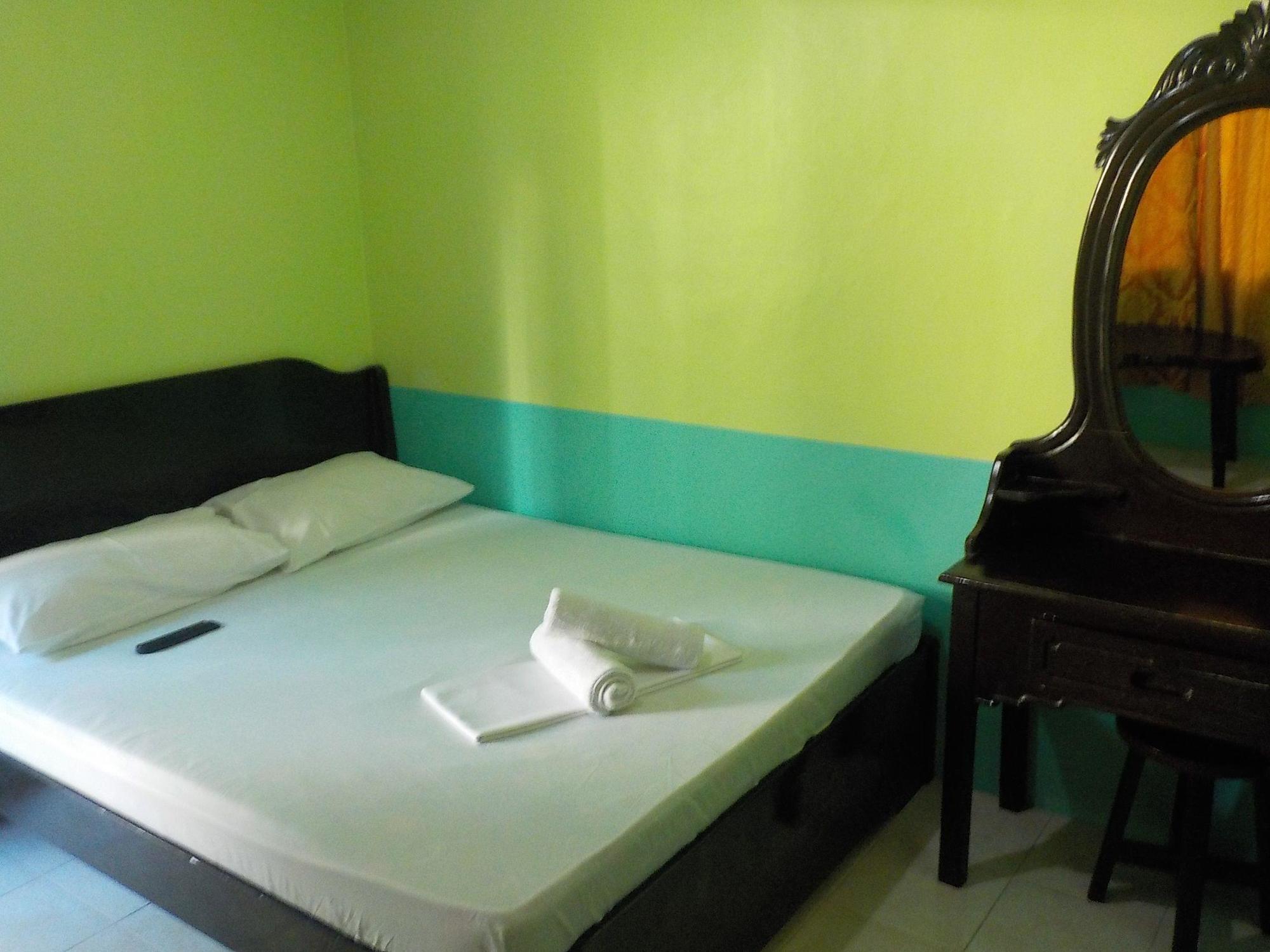 Ilicitos Resort Boracay Balabag  Экстерьер фото